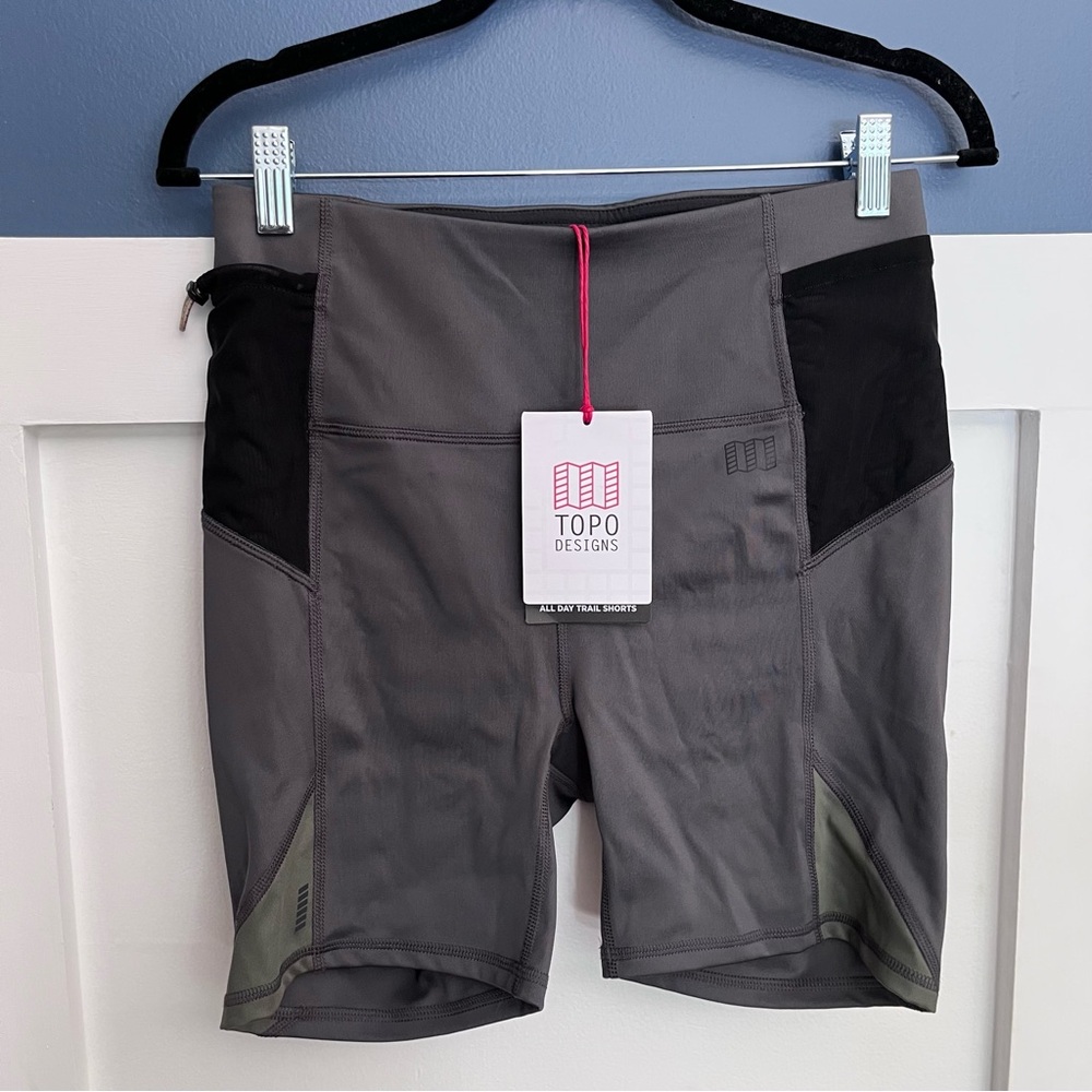 Topo Designs Women’s All Day Trail Shorts Asphalt Gray